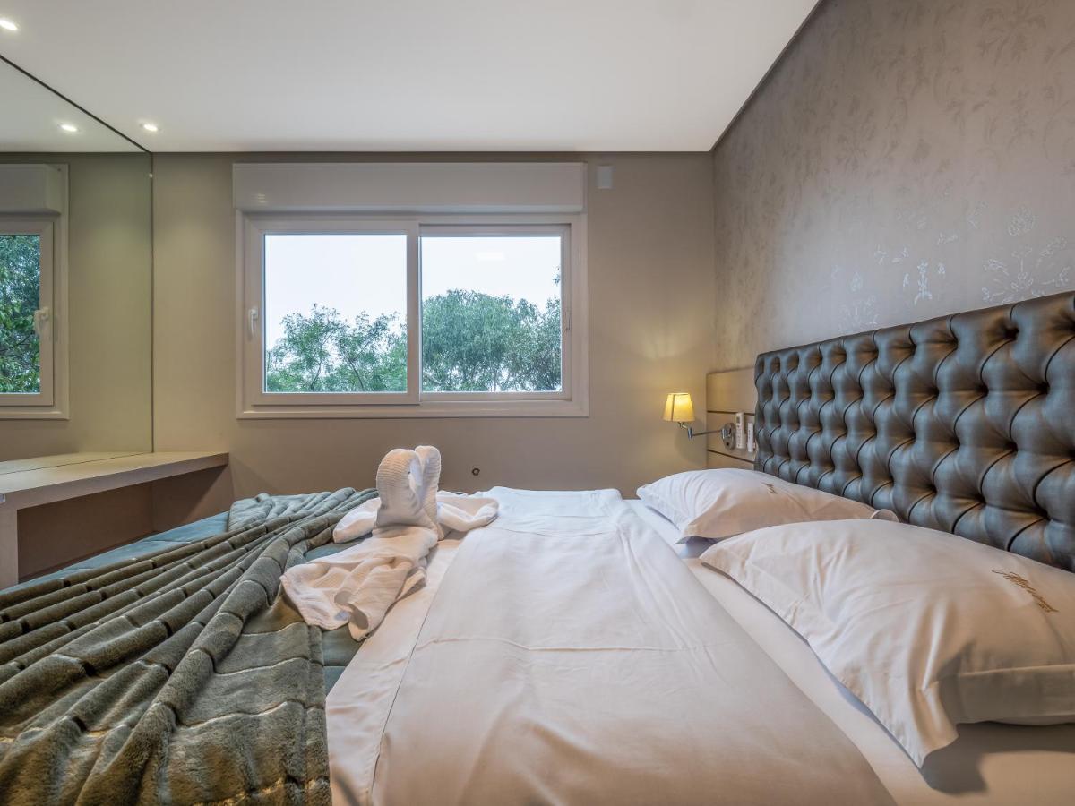 2 Suite, 1 Dormitorio Em Meio A Mata Araucaria A 1,5 Km Centro, Altos De Gramado Eksteriør billede